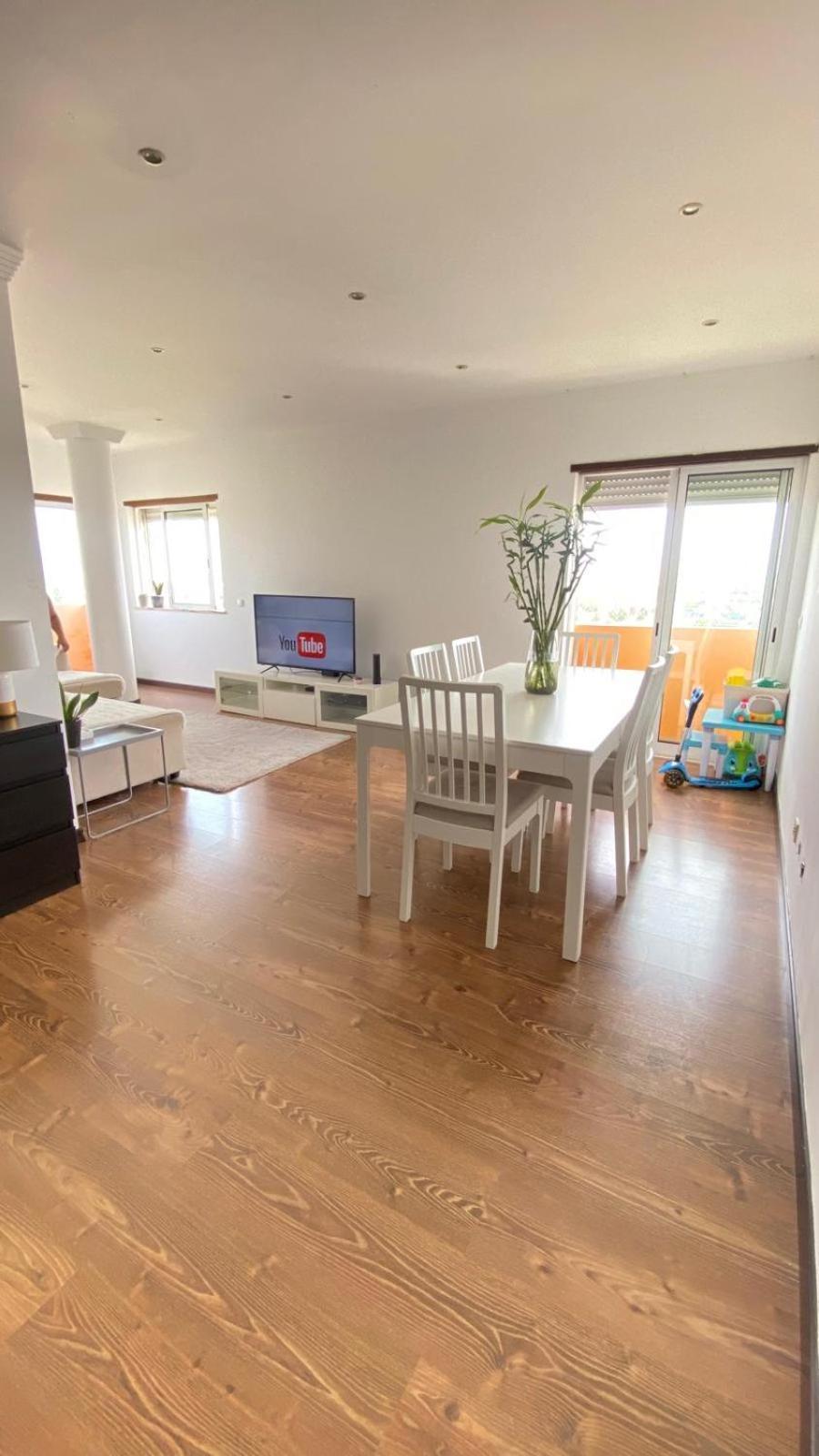 Rooms In Faro Close To Airport Exterior photo